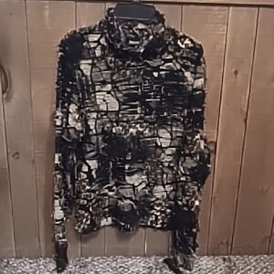 SNO SKINS Black and Tan Textured Top